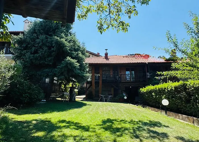 Tzeni Palios Panteleimon